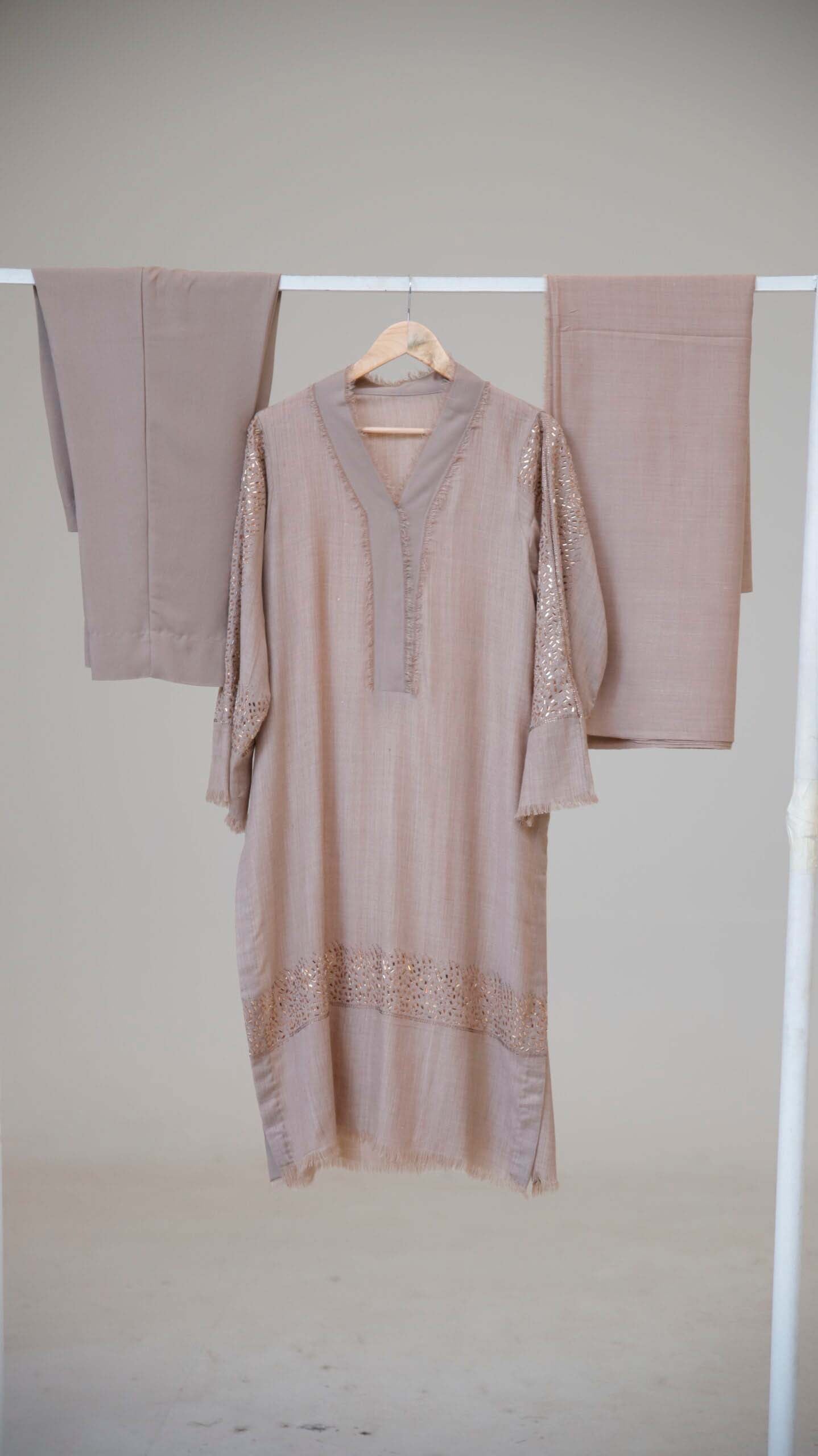 Beige Pashmina Crystal