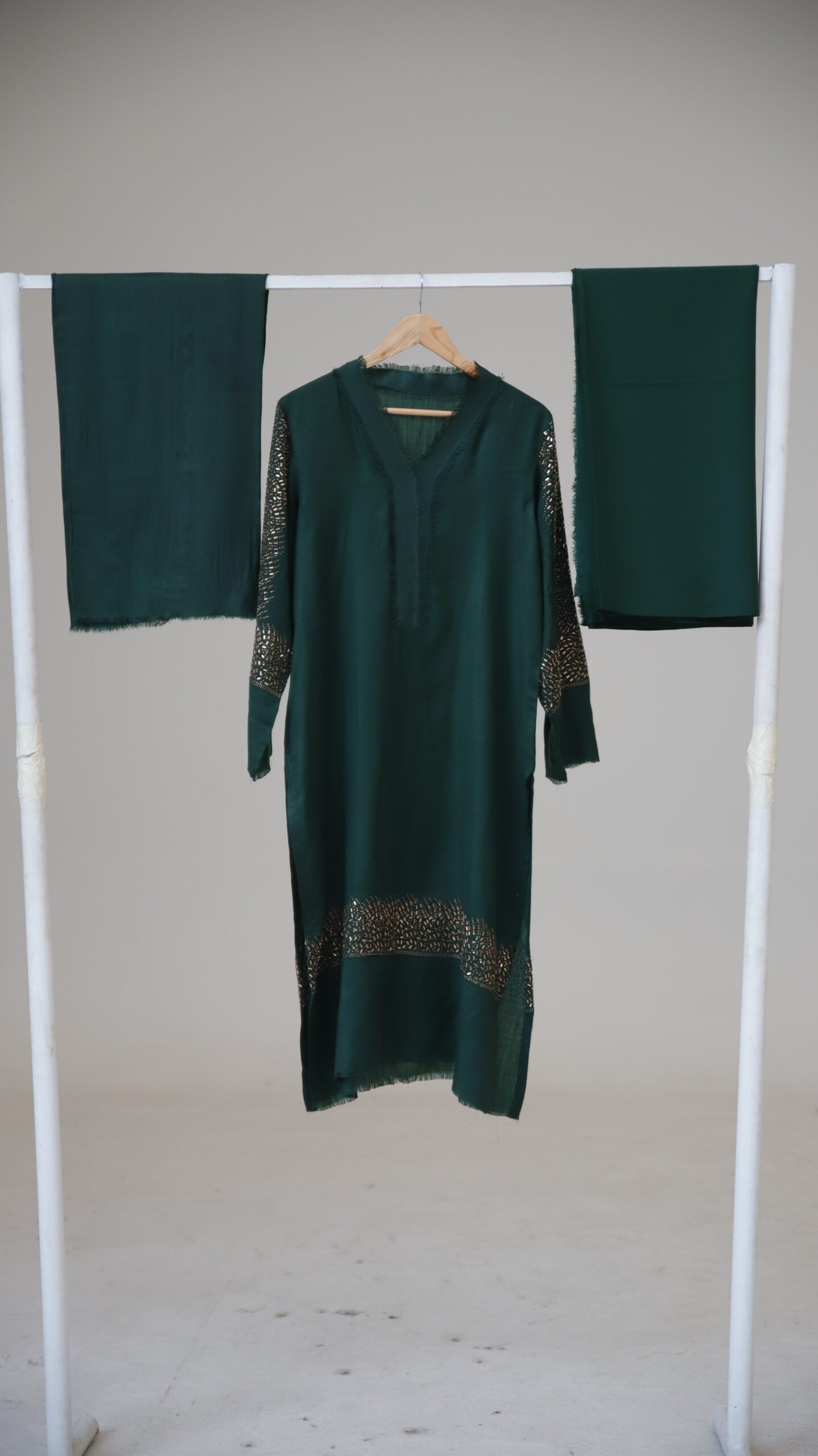 Green Pashmina Crystal