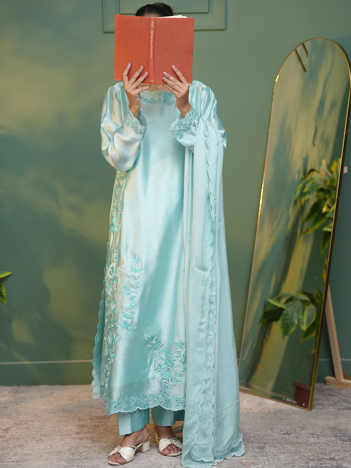 Aqua Sage Petal