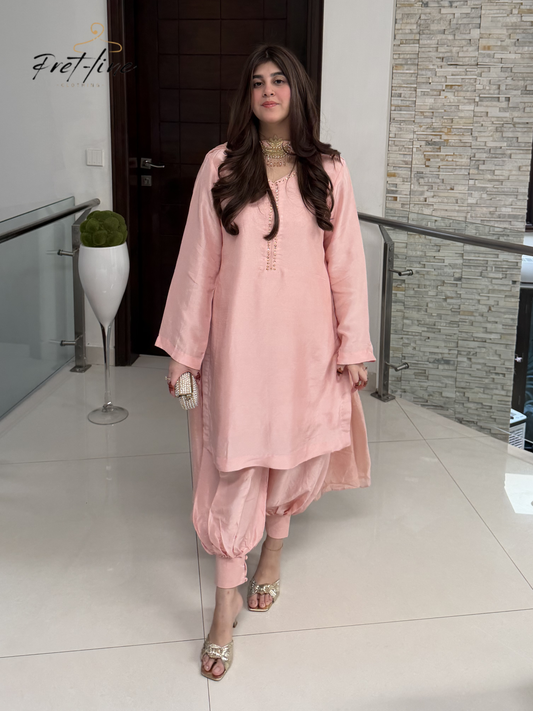 Pastel Grace – Peach